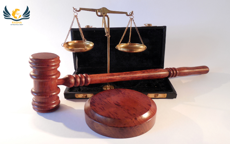 رعایت قوانین و مقررات بازار هدف